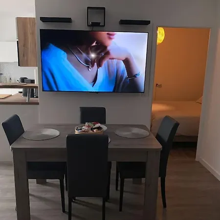 Superbe Tres Confortable Apartment