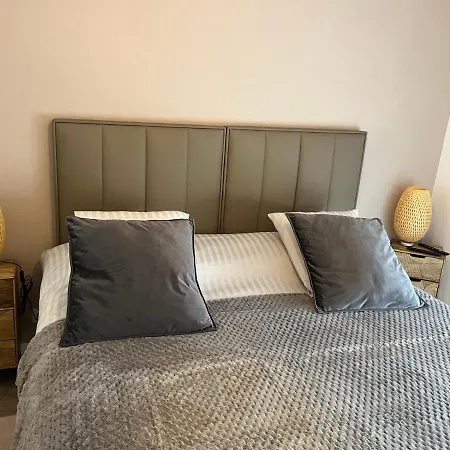 Superbe Tres Confortable Apartment